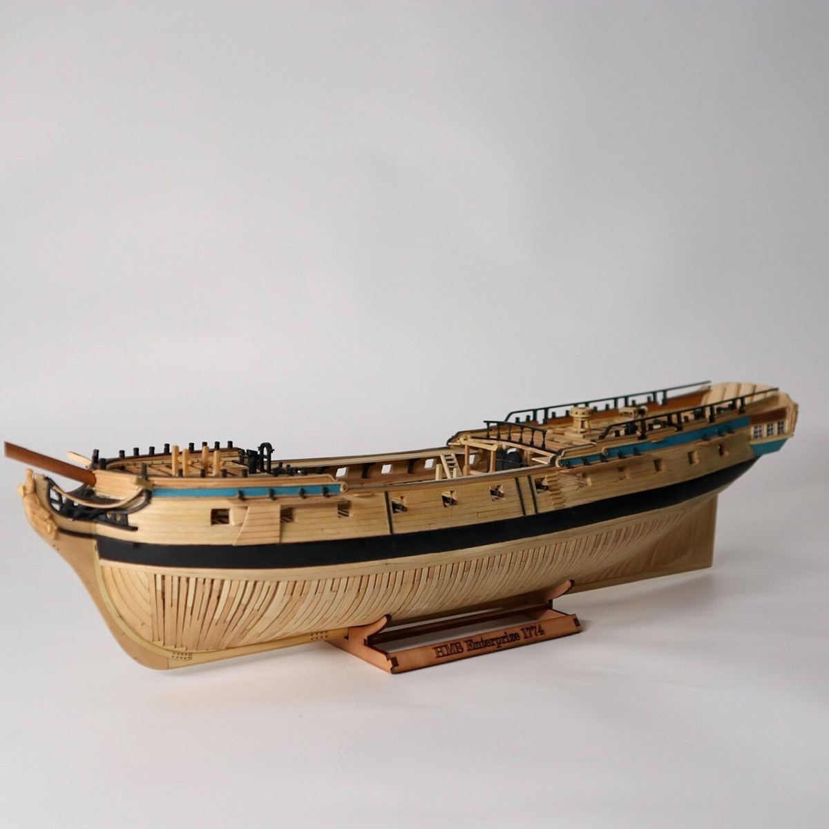 Model Kit Yacht - Voilier d'entreprise de Simulation, 45cm, Structure