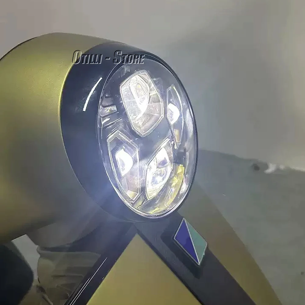 GTS300 phare LED nouveaux acce - Model Kit Vespa avis et prix